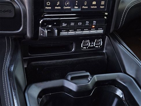 Used 2022 RAM 3500 Limited image 15