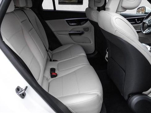 Certified 2025 Mercedes-Benz GLC 300 4MATIC image 23