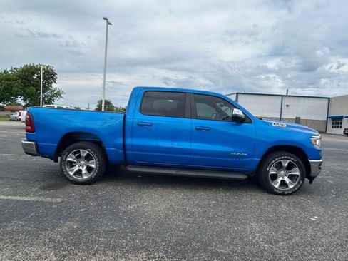 Used 2023 RAM 1500 Laramie AWD/4WD image 4