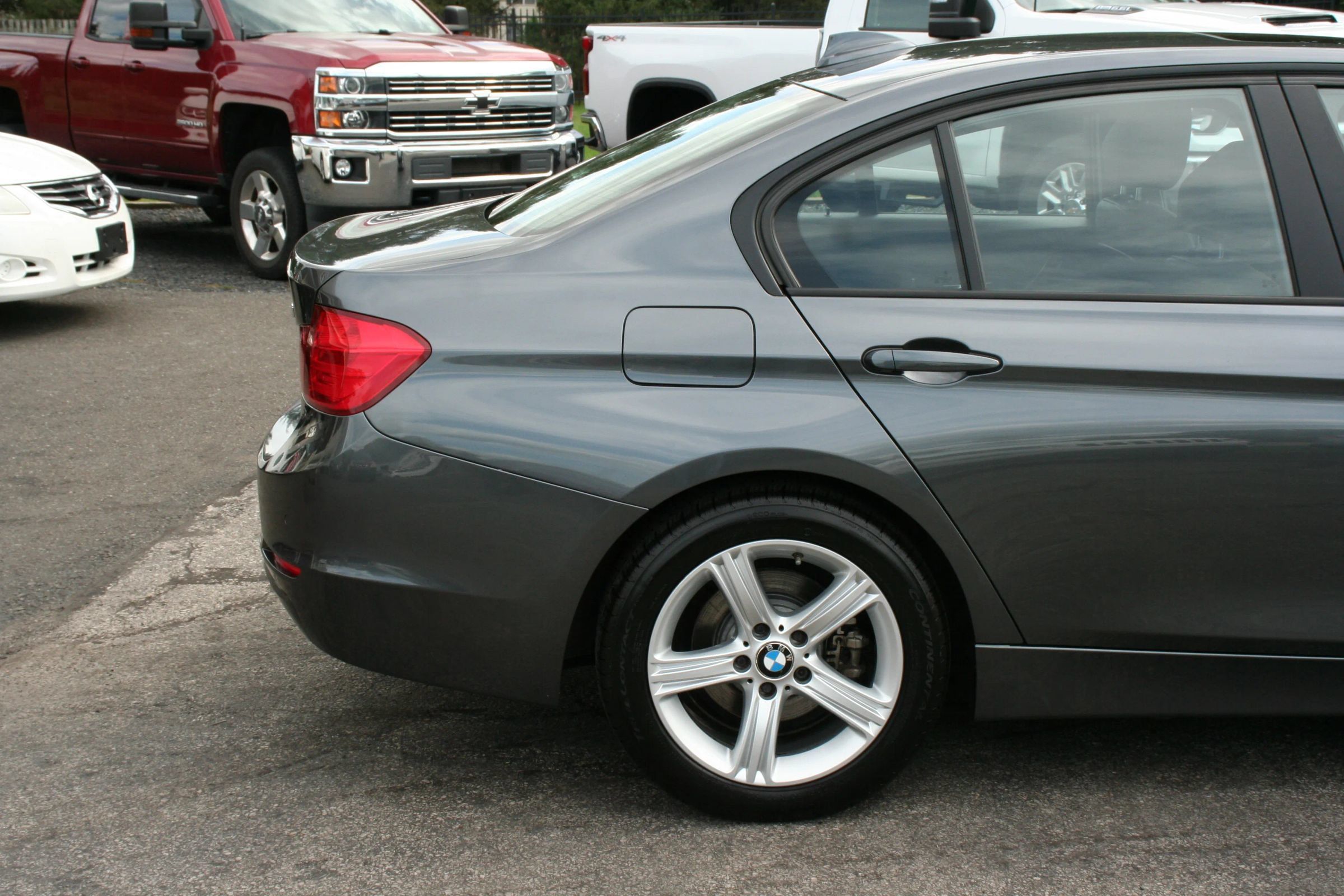 Used 2014 BMW 328d xDrive Sedan AWD/4WD image 23