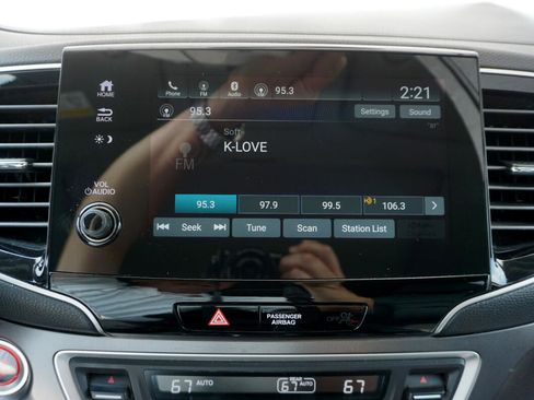 Used 2022 Honda Pilot EX-L image 11