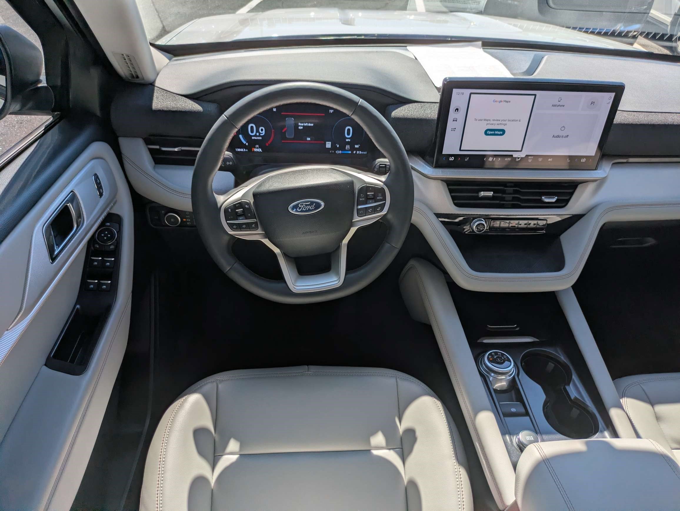 Used 2025 Ford Explorer Active w/ Active Comfort Package RWD image 23