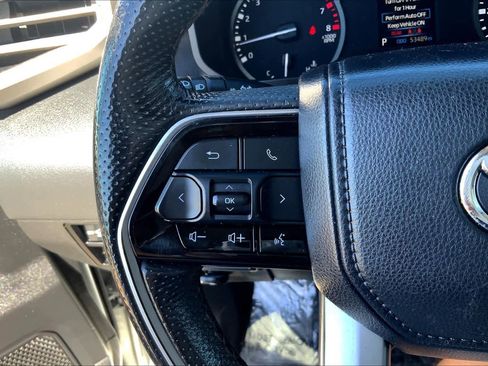 Used 2022 Toyota Tundra Limited image 43