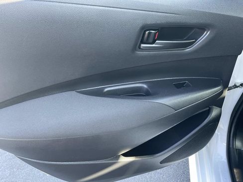 Used 2024 Toyota Corolla LE FWD image 13