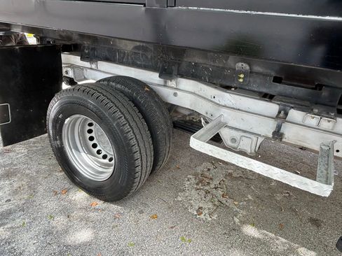 Used 2021 Mercedes-Benz Sprinter 4500 image 35