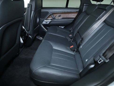 Used 2023 Land Rover Range Rover SE image 28
