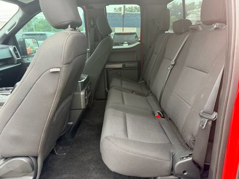 Used 2018 Ford F150 XLT w/ Equipment Group 301A Mid AWD/4WD image 13