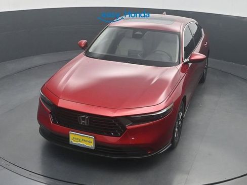Used 2023 Honda Accord EX image 21