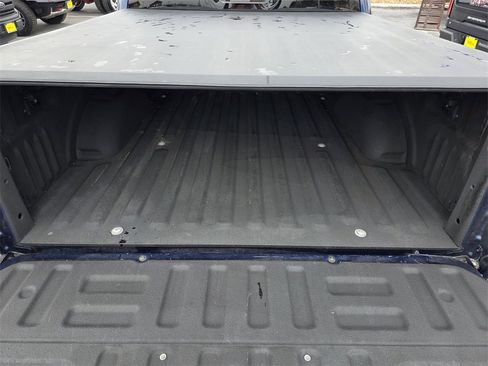 Used 2017 Ford F150 Lariat image 28