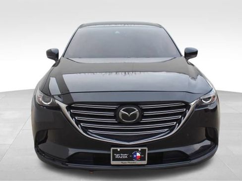 Used 2018 MAZDA CX-9 Touring image 2