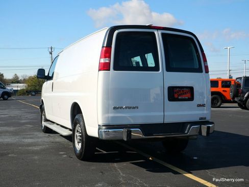 Used 2024 GMC Savana 2500 w/ Driver Convenience Package image 9