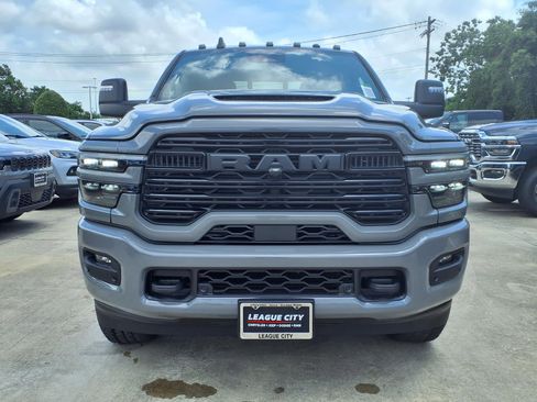New 2026 RAM 2500 Laramie w/ Night Edition AWD/4WD image 5