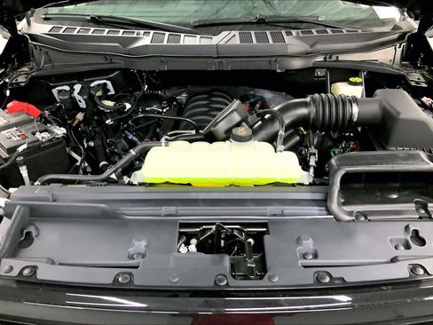 Used 2024 Ford F150 XLT image 17