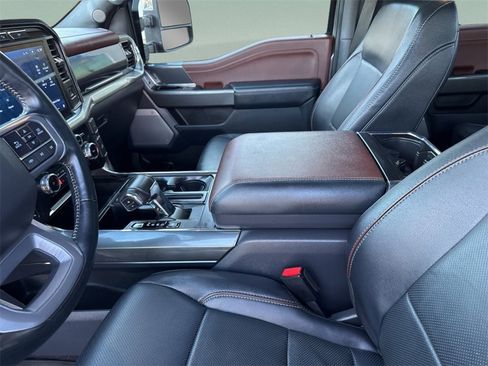 Used 2022 Ford F150 Lariat image 18