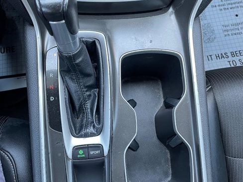 Used 2018 Honda Accord Sport image 20