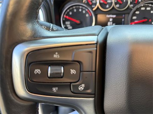 Used 2021 Chevrolet Silverado 1500 LT image 20