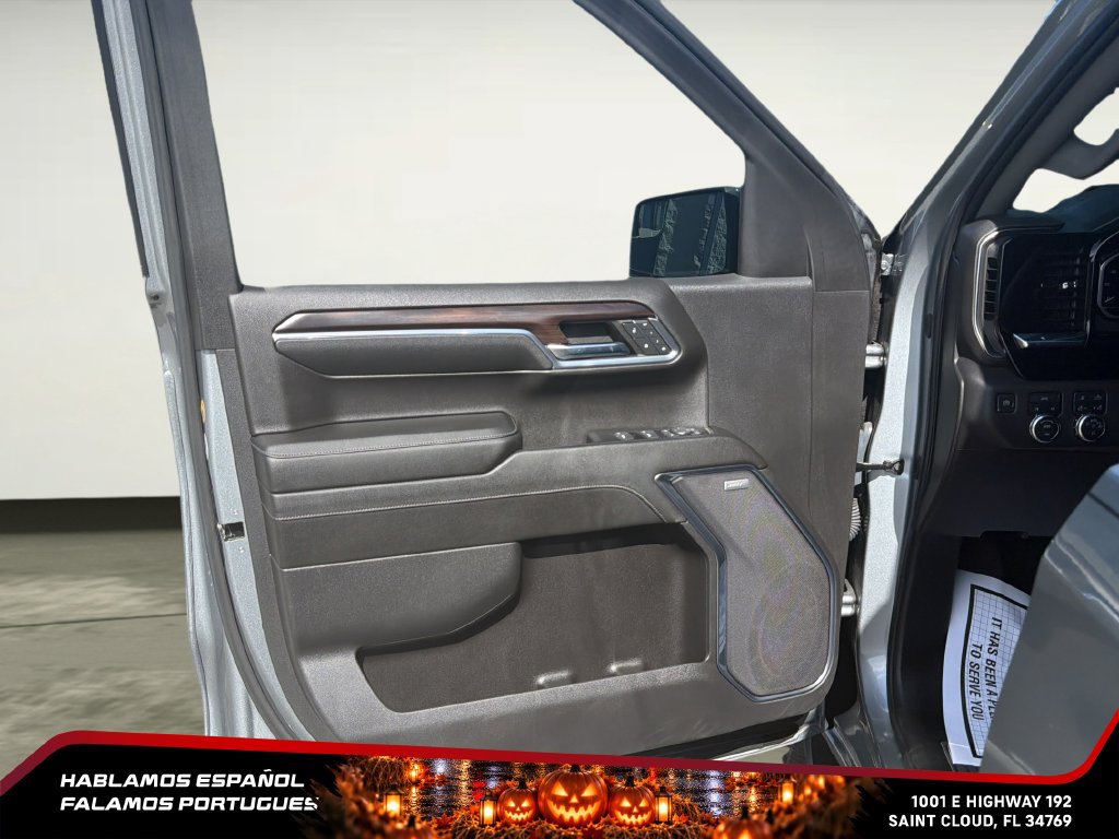 Used 2024 GMC Sierra 1500 SLT w/ SLT Convenience Package AWD/4WD image 13