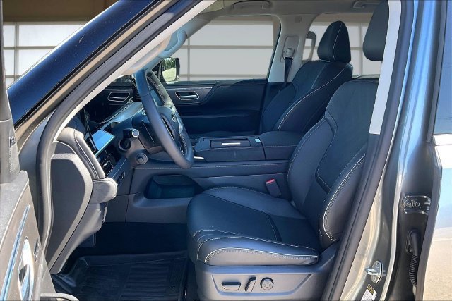 Used 2026 INFINITI QX80 Luxe RWD image 24