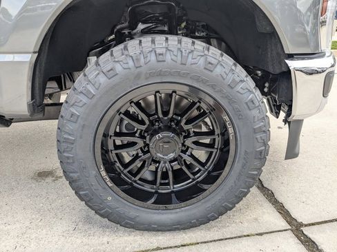 New 2025 Ford F350 Lariat w/ Lariat Ultimate Package image 11