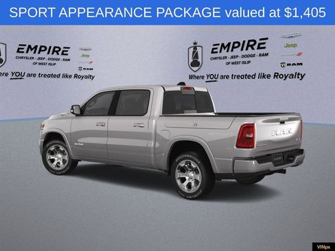 Used 2025 RAM 1500 Big Horn AWD/4WD image 3