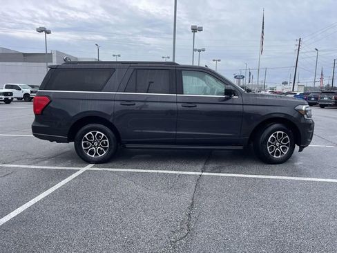 Certified 2024 Ford Expedition Max XLT image 2