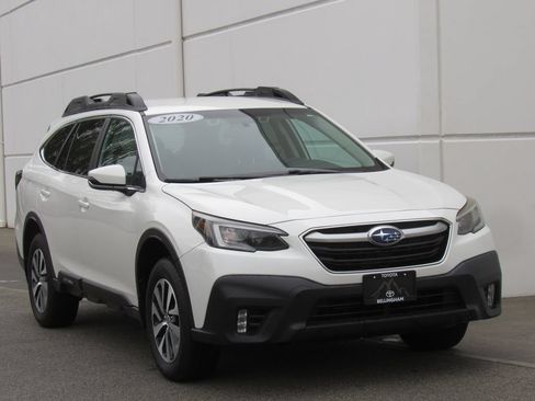 Used 2020 Subaru Outback Premium AWD/4WD image 2
