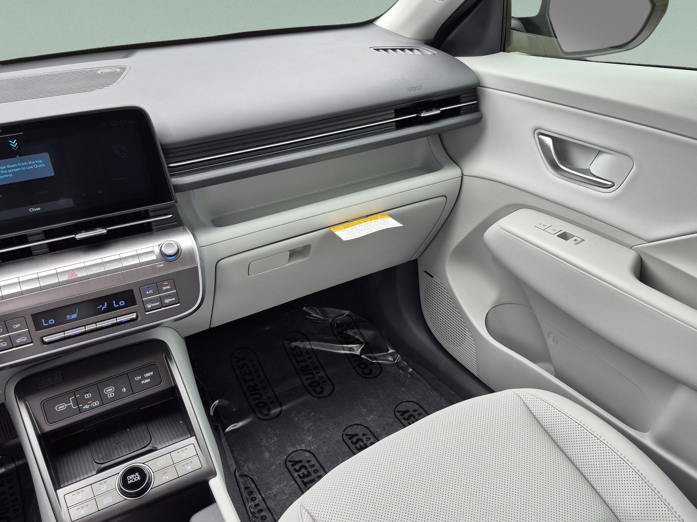 New 2026 Hyundai Kona Limited FWD image 14