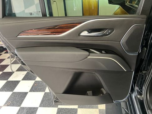 Used 2023 Cadillac Escalade Premium Luxury w/ LPO, Radiant Package image 43