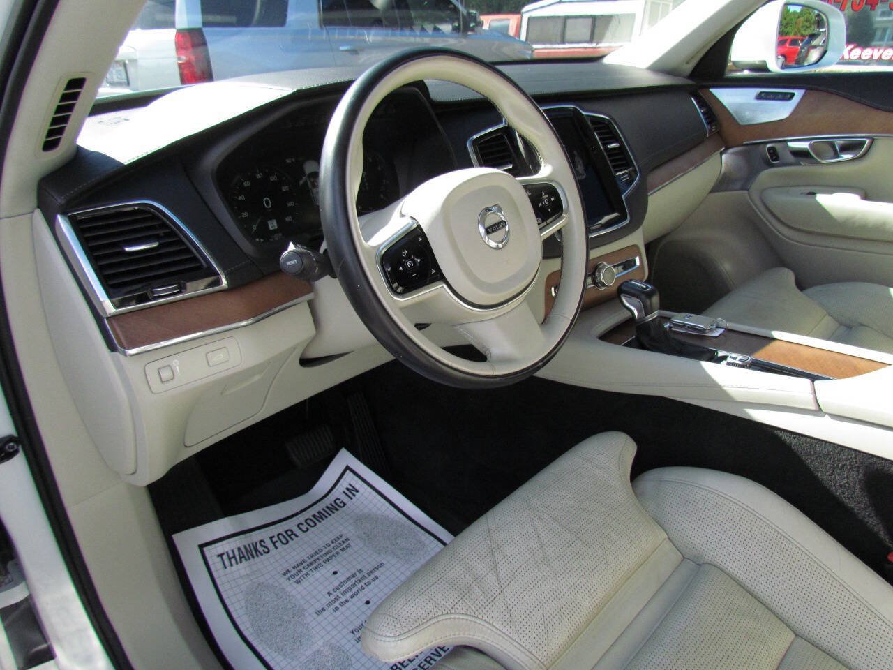 Used 2017 Volvo XC90 T6 Inscription w/ Vision Package AWD/4WD image 9