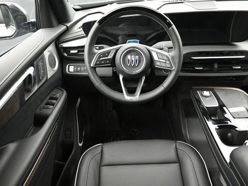 New 2026 Buick Enclave Avenir w/ Super Cruise Package image 14