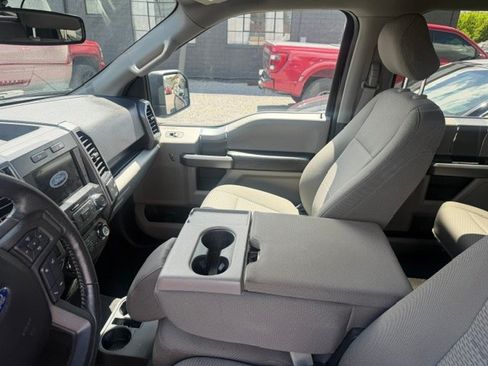 Used 2019 Ford F150 4x4 SuperCrew image 12