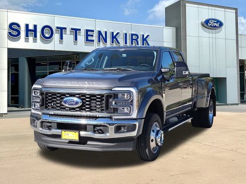 Certified 2024 Ford F450 Lariat AWD/4WD image 3