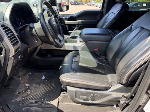 Used 2020 Ford F350 Platinum image 21