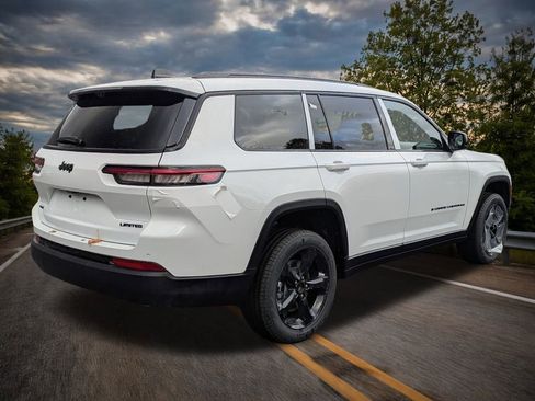 New 2025 Jeep Grand Cherokee L Limited w/ Luxury Tech Group II image 3