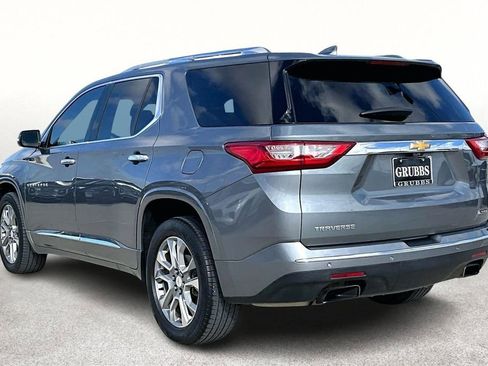 Used 2018 Chevrolet Traverse Premier w/ Driver Confidence II Package image 2