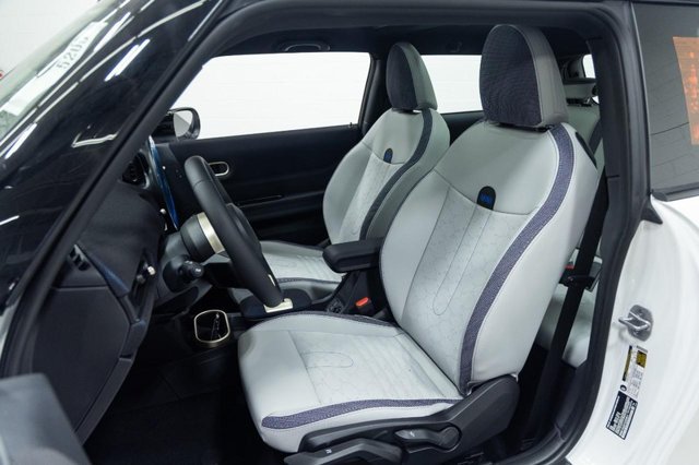 New 2027 MINI Cooper 2-Door Hardtop FWD image 19