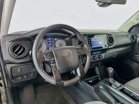 Used 2021 Toyota Tacoma SR w/ SX Package AWD/4WD image 10