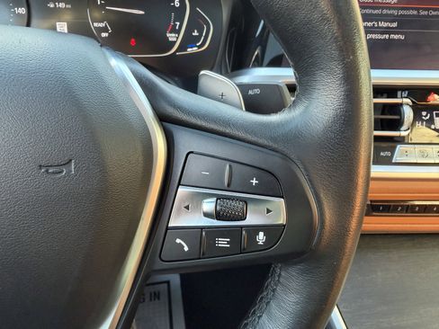 Used 2021 BMW 330i xDrive Sedan w/ Convenience Package image 25