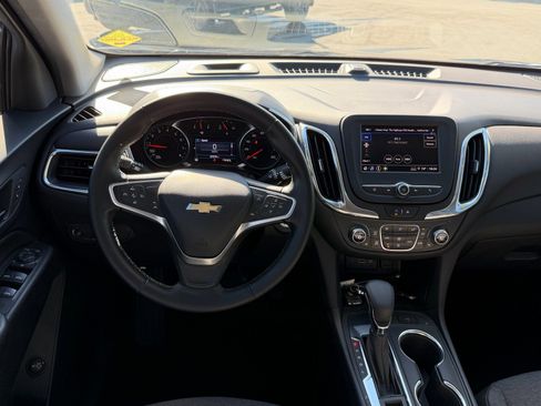 Used 2023 Chevrolet Equinox LT image 12