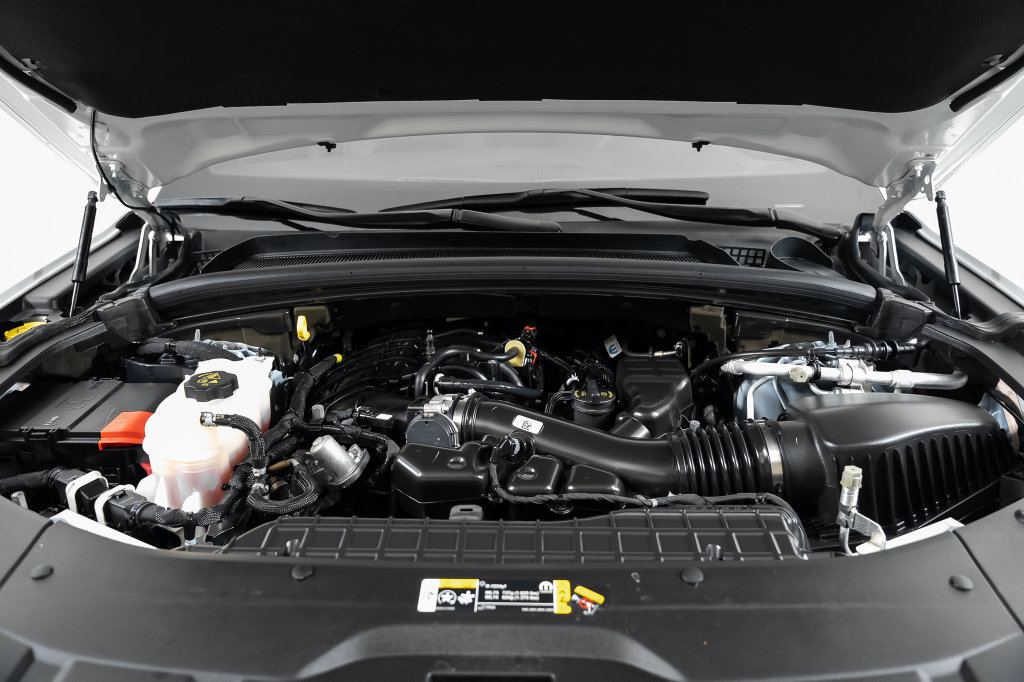 Used 2023 Jeep Grand Cherokee Altitude AWD/4WD image 40