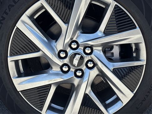 New 2026 Cadillac Lyriq V image 13