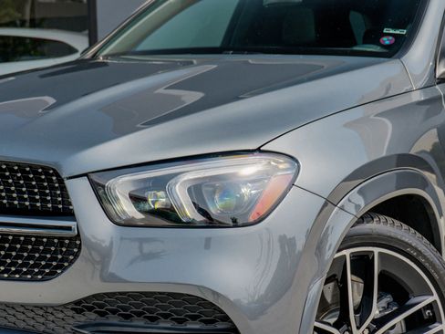 Used 2023 Mercedes-Benz GLE 580 4MATIC image 24
