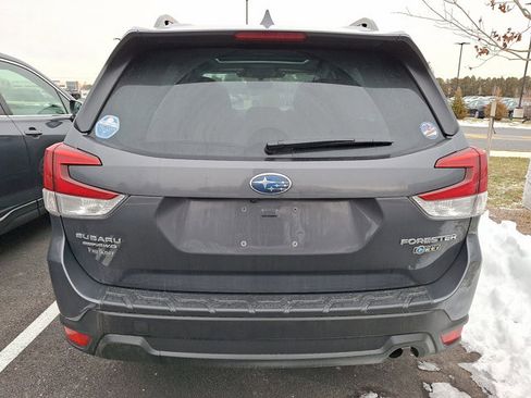Certified 2023 Subaru Forester Premium image 5