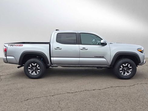 Certified 2023 Toyota Tacoma TRD Off-Road w/ TRD Premium Off Road Package image 2