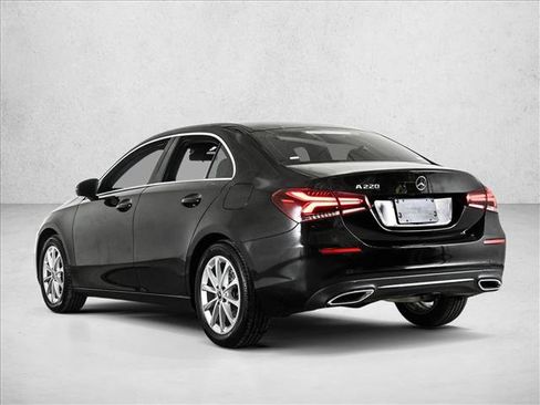 Used 2019 Mercedes-Benz A 220 A 220 image 8