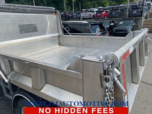 Used 2011 Ford F550 4x4 Regular Cab Super Duty w/ Payload Upgrade Pkg image 4