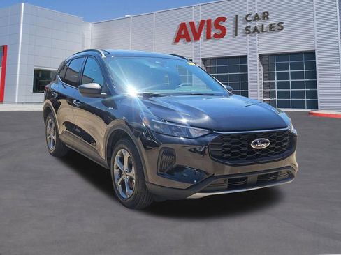 Used 2025 Ford Escape ST-Line AWD/4WD image 3