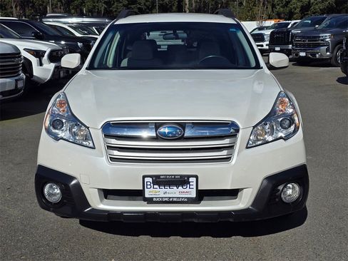 Used 2013 Subaru Outback 2.5i Premium w/ All-Weather Pkg image 41