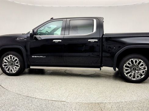 Used 2023 GMC Sierra 1500 Denali Ultimate AWD/4WD image 8