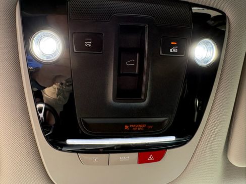 Used 2023 Kia Sportage SX FWD image 28